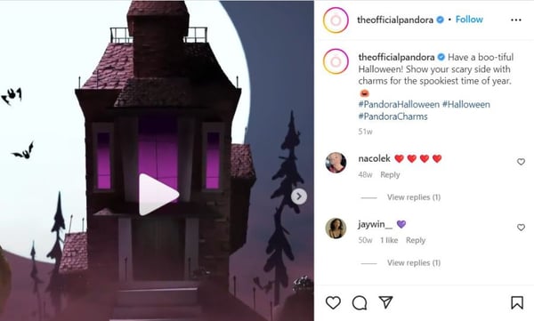 Bloxburg Halloween Update 2021 & House Tour!  The 2021 Bloxburg Halloween  update is out! We show new items and features as well as a fall themed  Bloxburg house tour. There is
