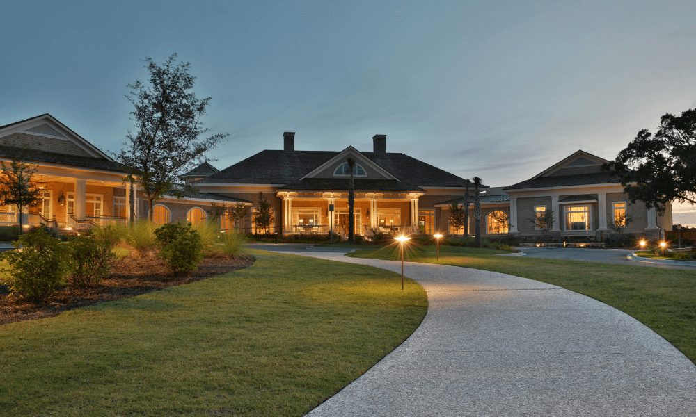 social-media-visuals-for-property-managers-header-image