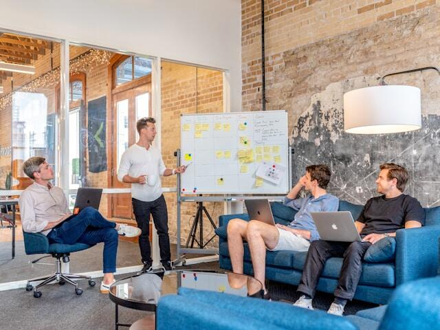 https://2235233.fs1.hubspotusercontent-na1.net/hubfs/2235233/website-media/Case-study-page/Images/Speedie-consulting.jpg